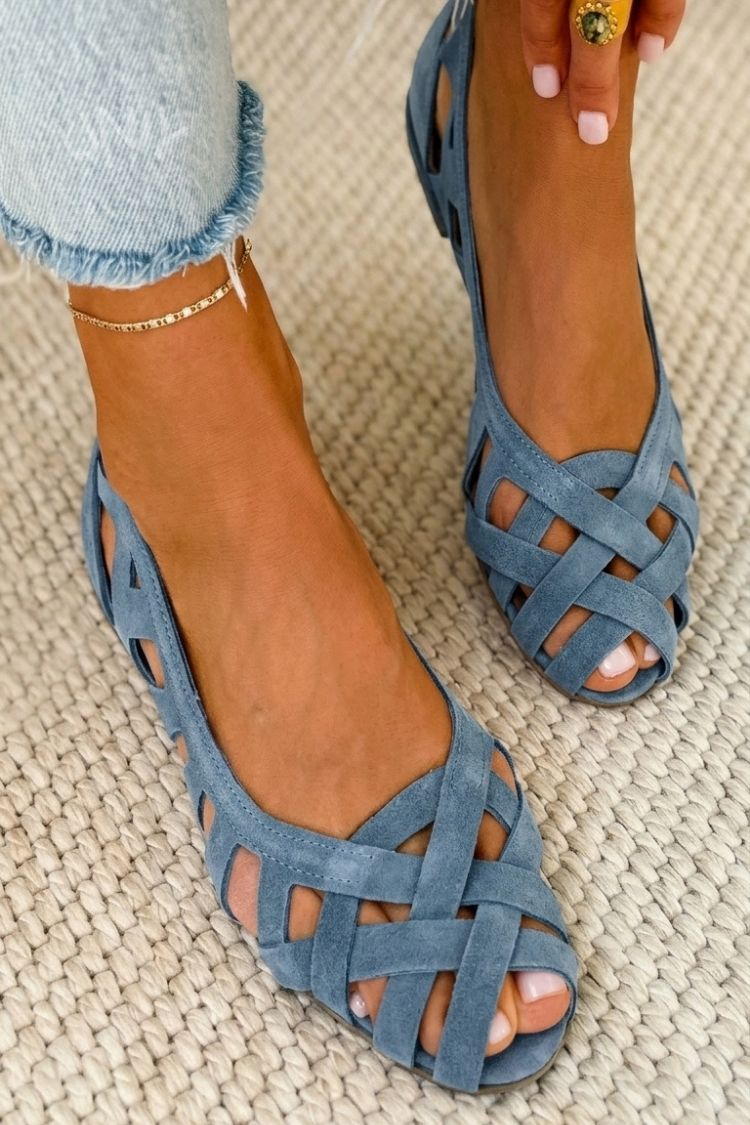 Blue / 43